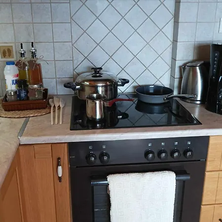 Breathe In - Spacious 3br With View Apartment Delphi