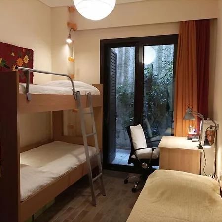 Apartment Breathe In - Spacious 3br With View Delphi