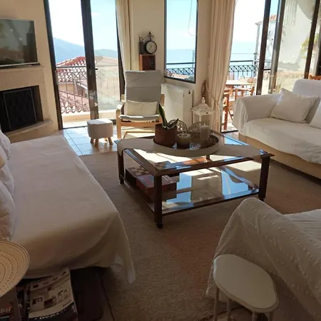Breathe In - 3br, Mountain & Sea View * Delphi