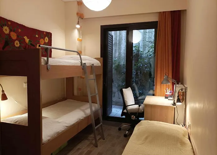 Apartment Breathe In - Spacious 3br With View Delphi