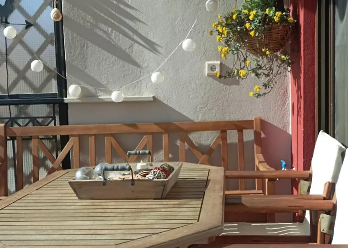 Breathe In - Spacious 3br With View Delphi